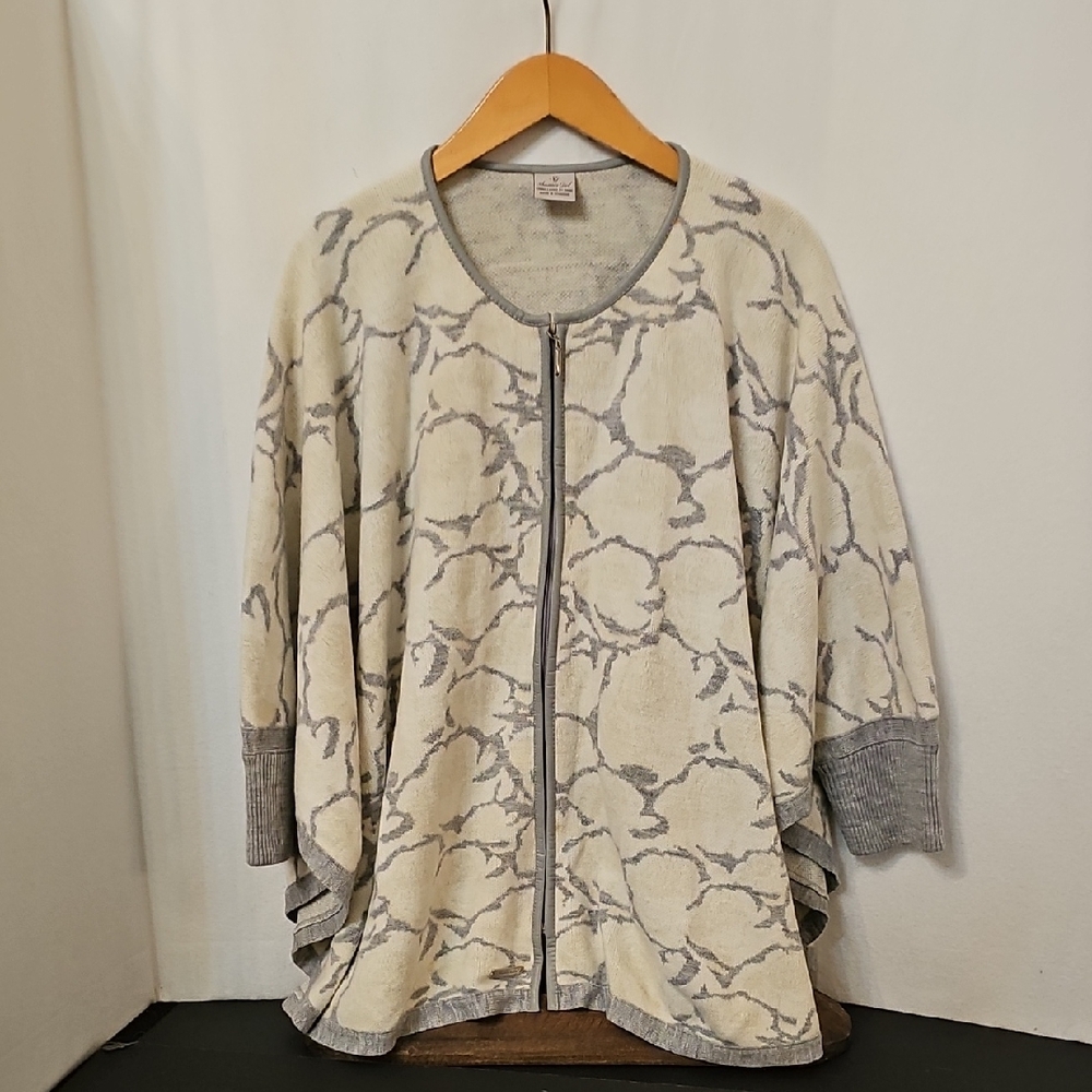 Shannie Girl Poncho